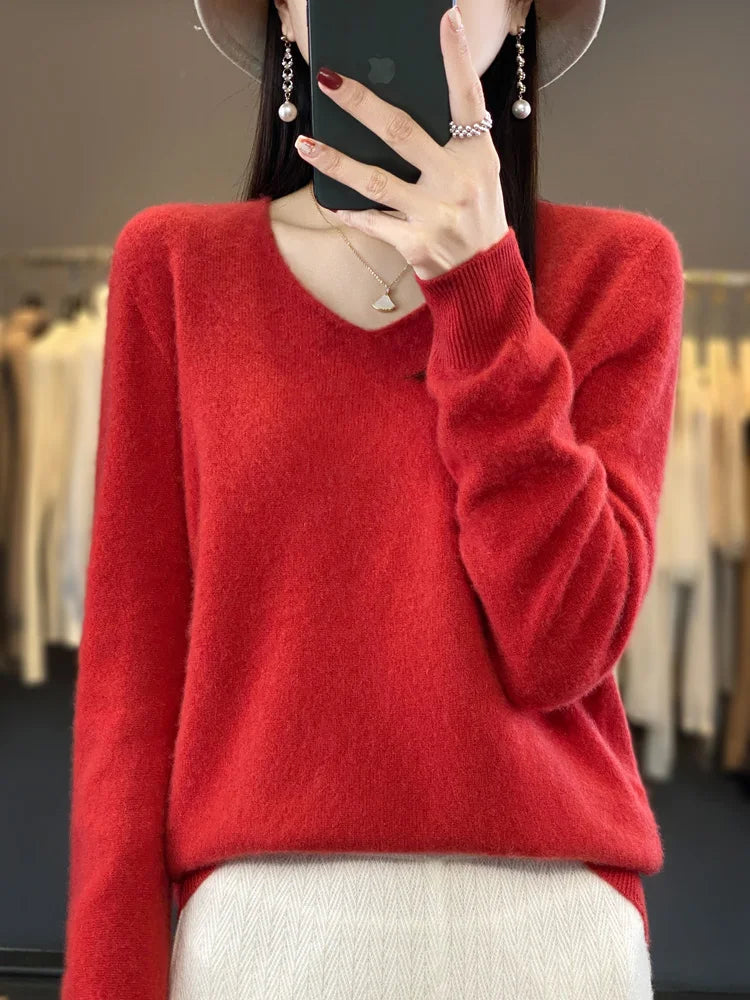 Pullover donna, minimal fashion, con scollo a lupetto, 100% Lana Merinos, ideale per la Primavera e l'Autunno.