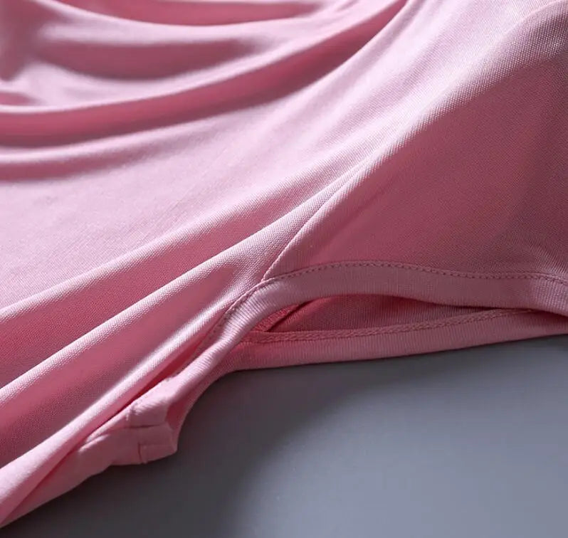 Top in pura seta naturale, con collo drappeggiato, maniche corte