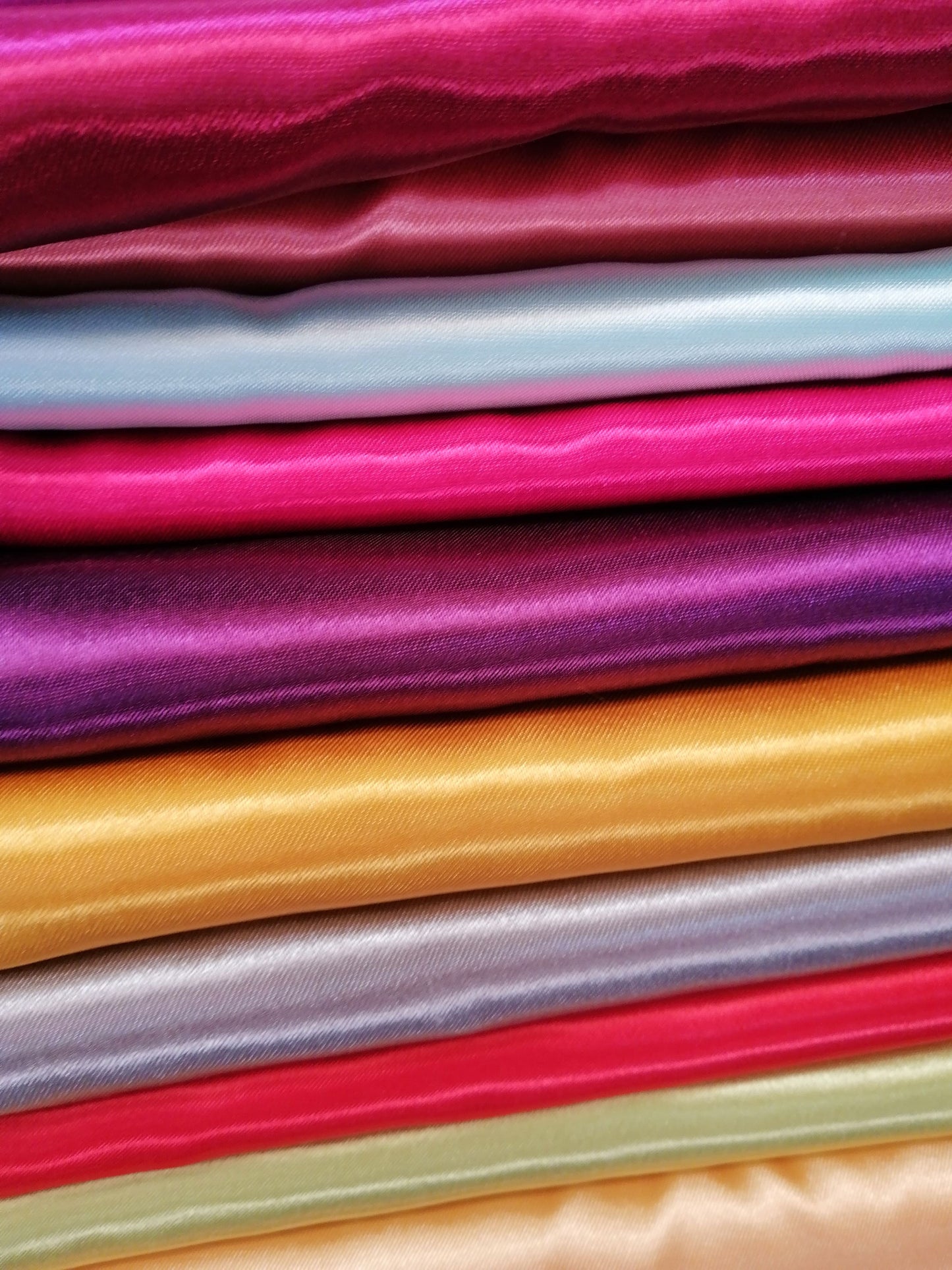 100% Natural Mulberry Silk Pillowcase with Hidden Zipper Double Sided Pure Silk Pillow Case Touch Soft &Cool Suitable for Summer